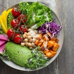 Frisch zusammengestellte Bowl